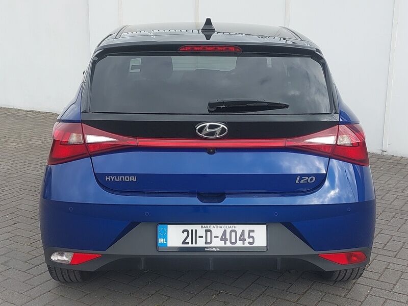 More views of Hyundai i20