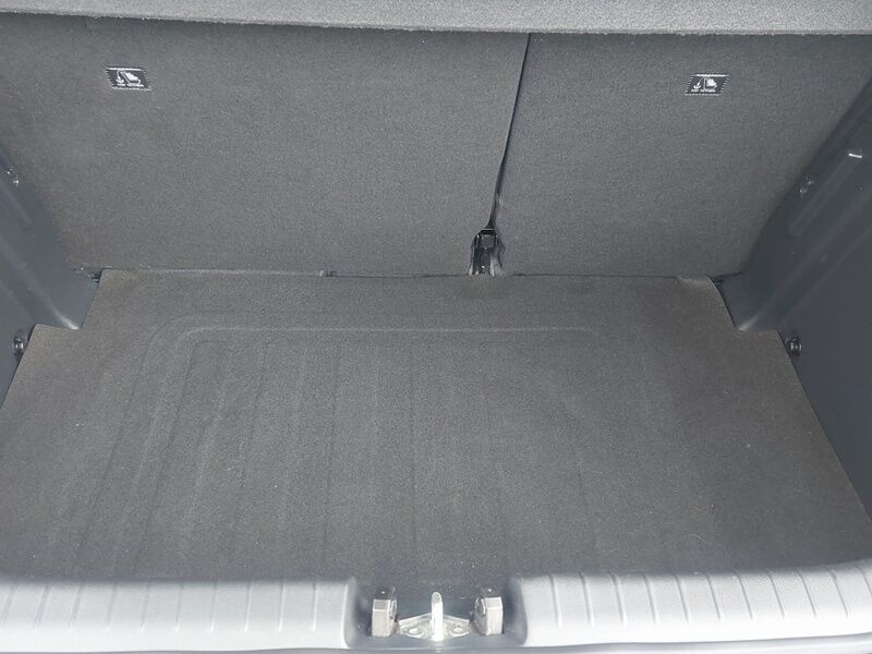 More views of Hyundai i20