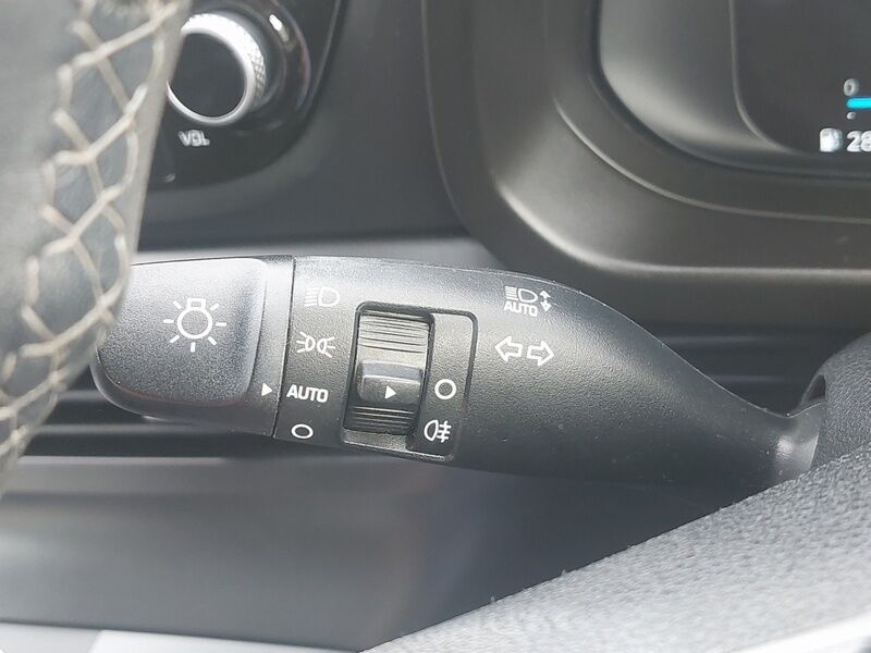 More views of Hyundai i20