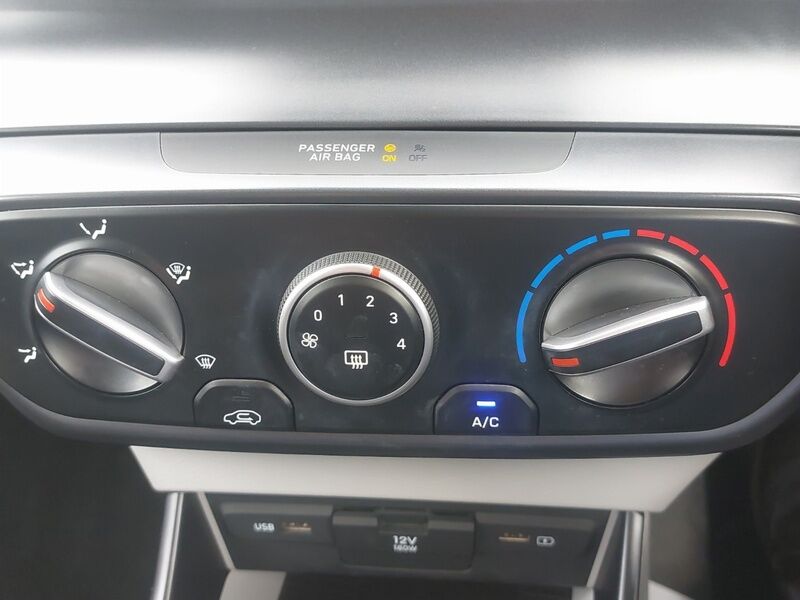 More views of Hyundai i20