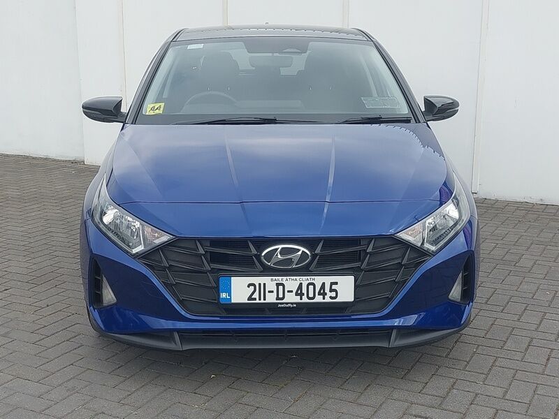 More views of Hyundai i20
