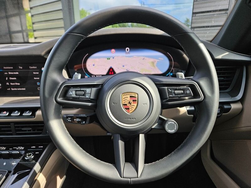 More views of Porsche 911