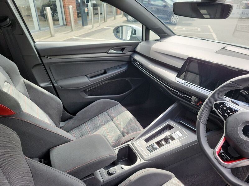 More views of Volkswagen Golf