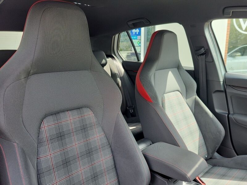 More views of Volkswagen Golf