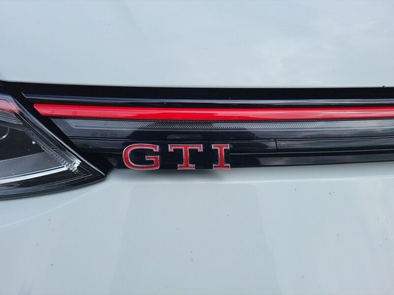 More views of Volkswagen Golf