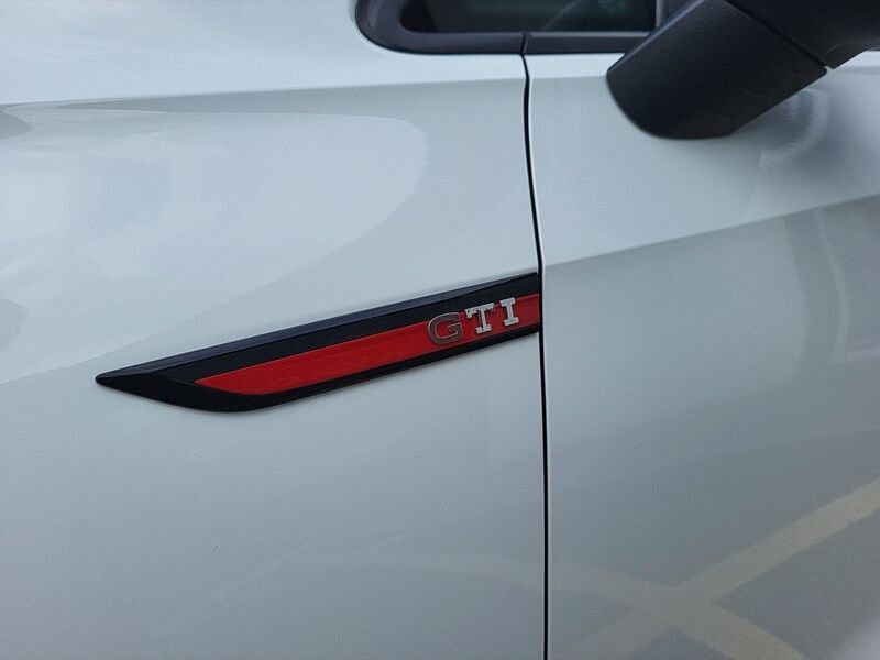 More views of Volkswagen Golf