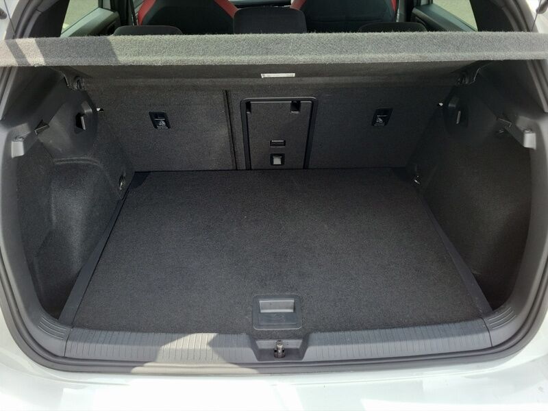 More views of Volkswagen Golf