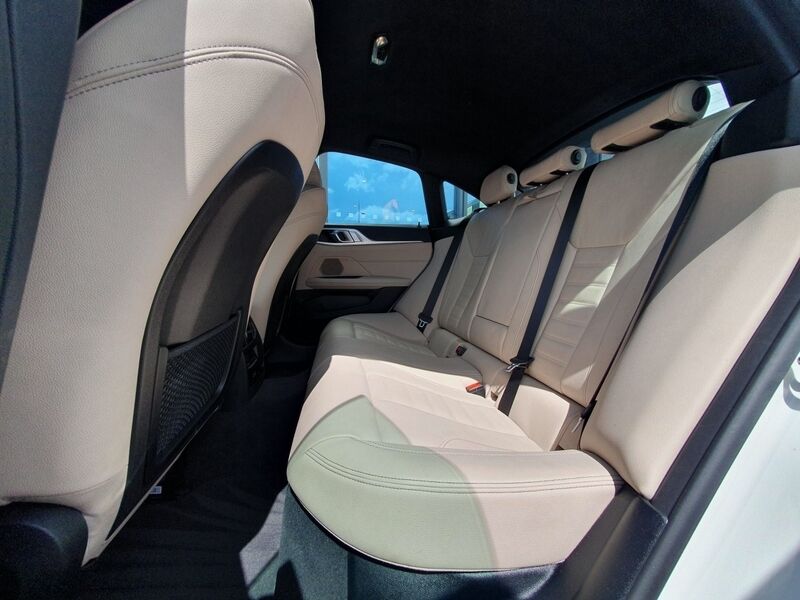 More views of BMW i4