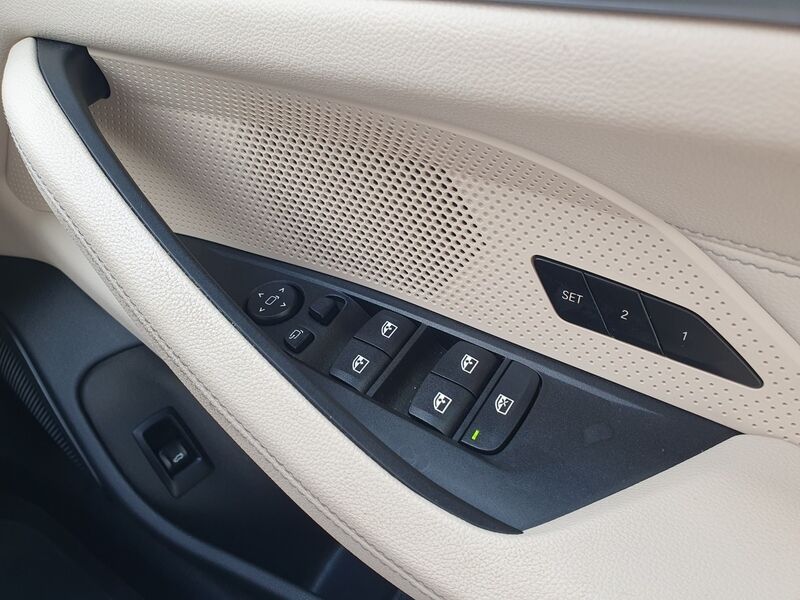 More views of BMW i4
