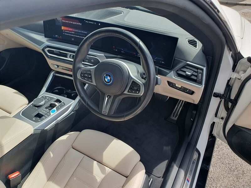 More views of BMW i4