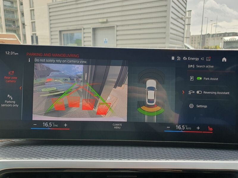 More views of BMW i4