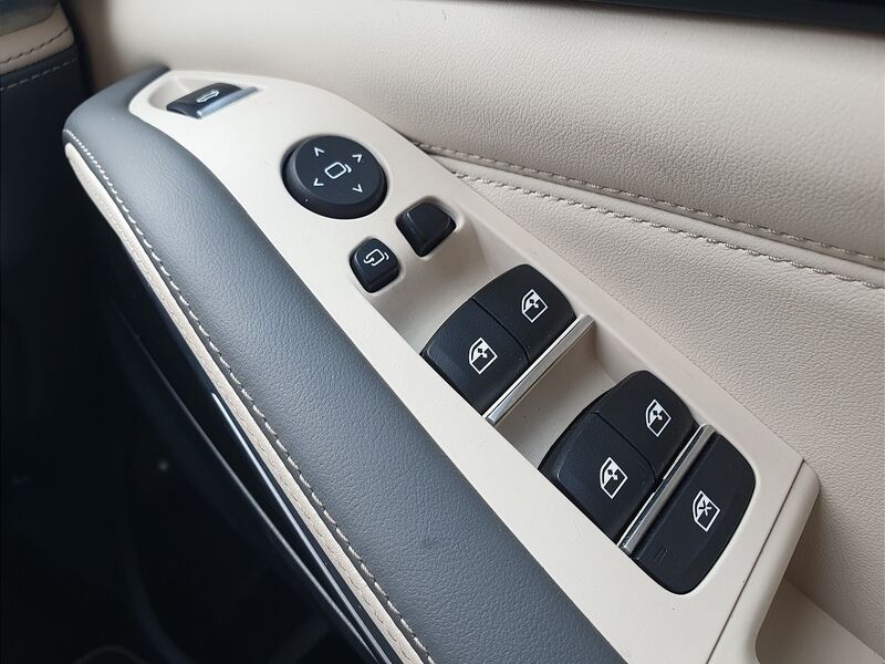 More views of BMW X5