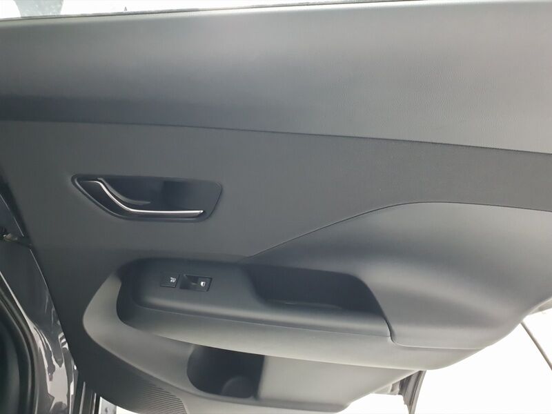More views of Hyundai KONA