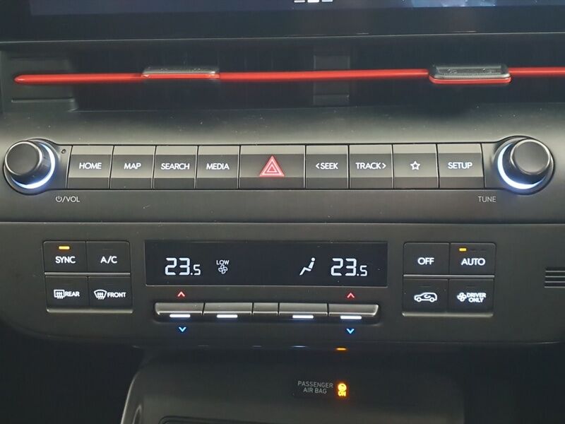 More views of Hyundai KONA
