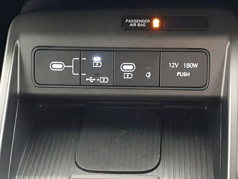More views of Hyundai KONA