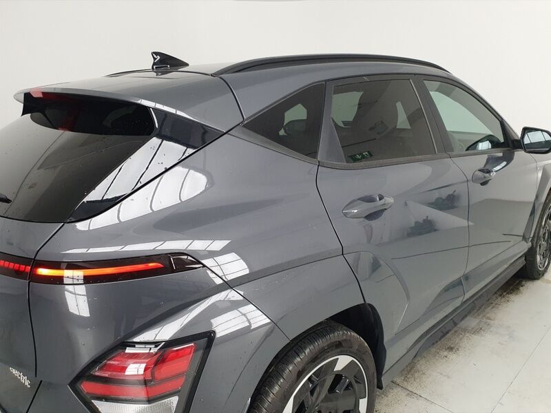 More views of Hyundai KONA