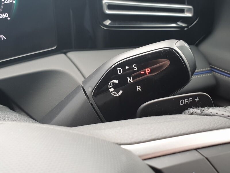 More views of Volkswagen Tiguan