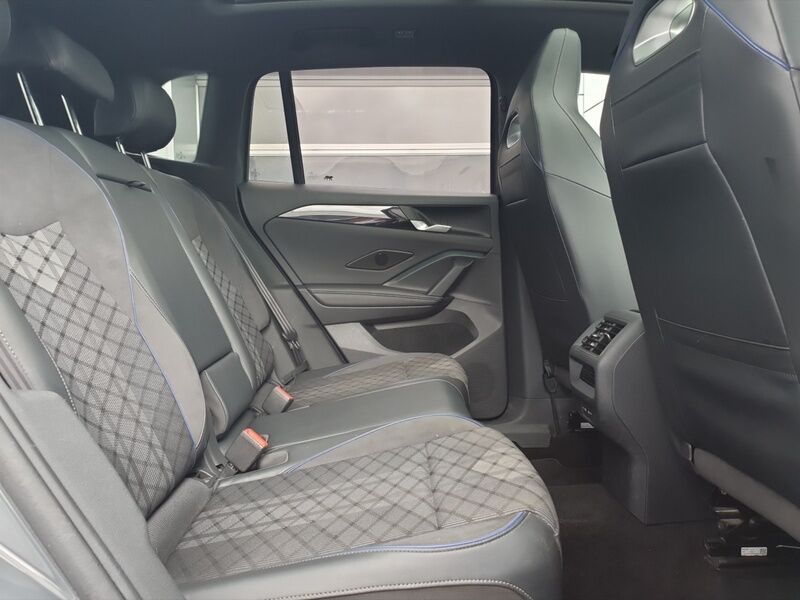 More views of Volkswagen Tiguan