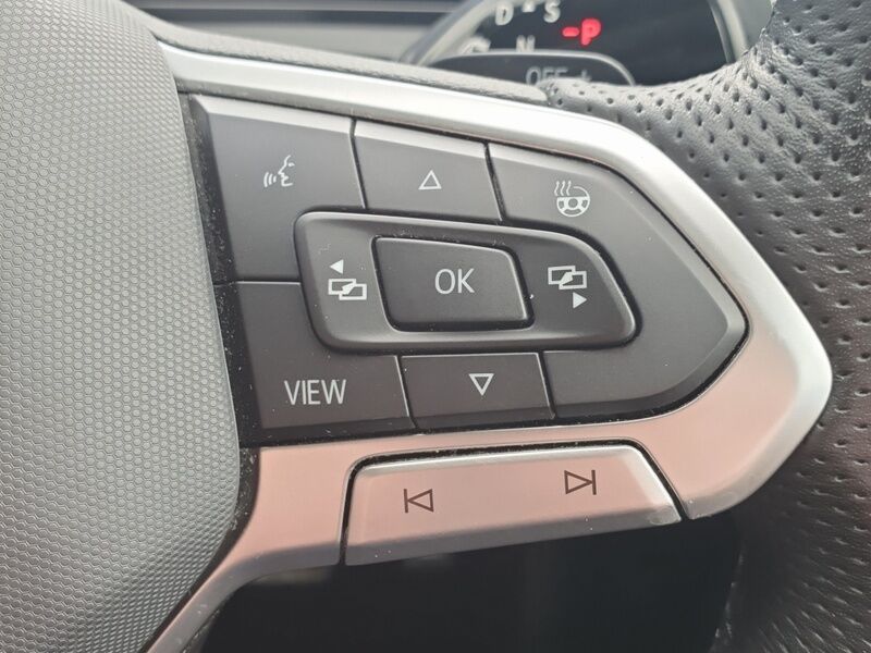 More views of Volkswagen Tiguan