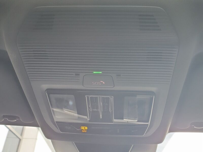 More views of Volkswagen Tiguan