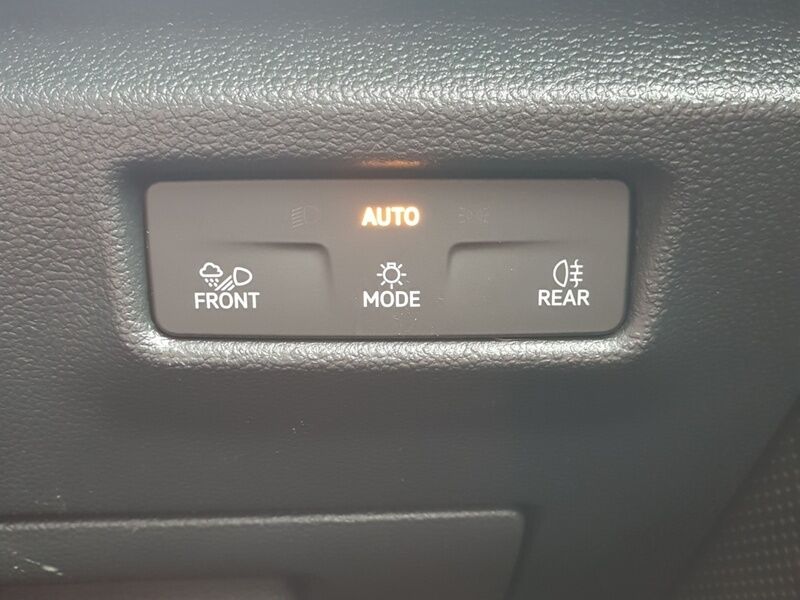More views of Volkswagen Tiguan