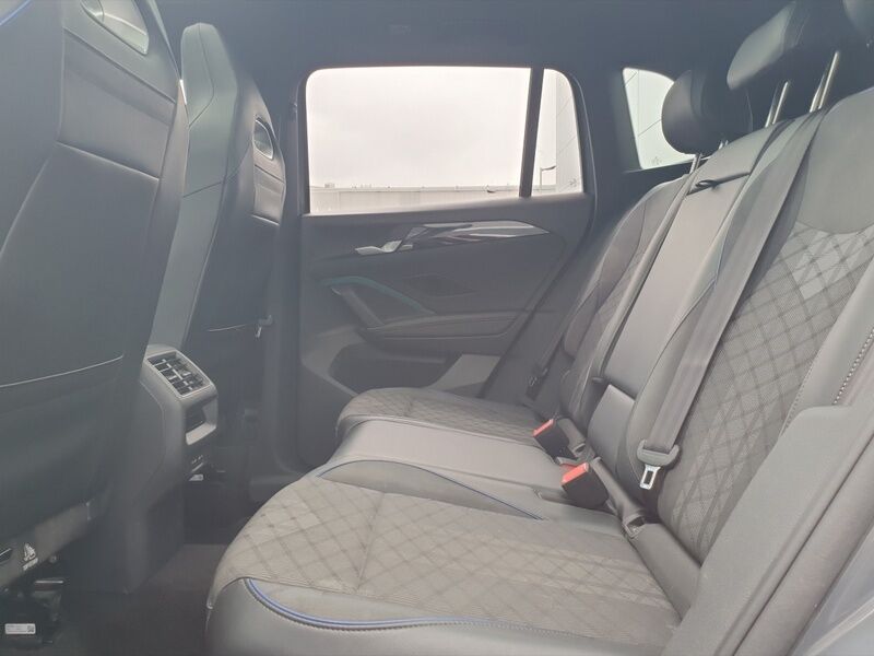 More views of Volkswagen Tiguan