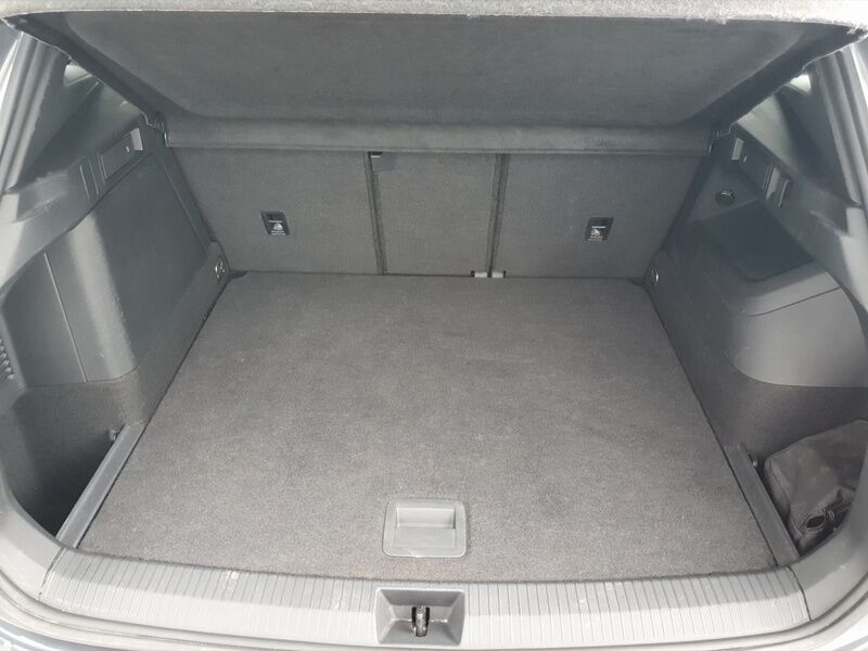 More views of Volkswagen Tiguan