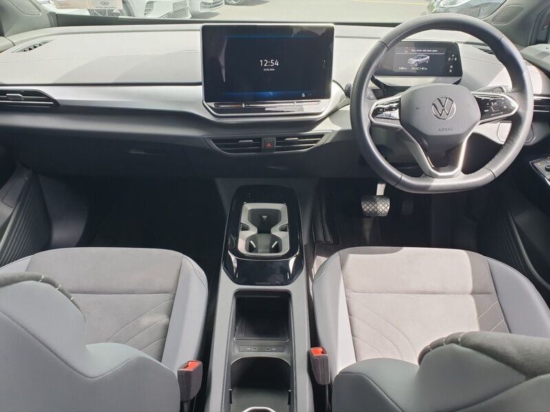 More views of Volkswagen ID.5