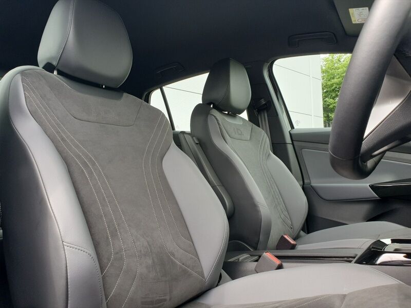 More views of Volkswagen ID.5