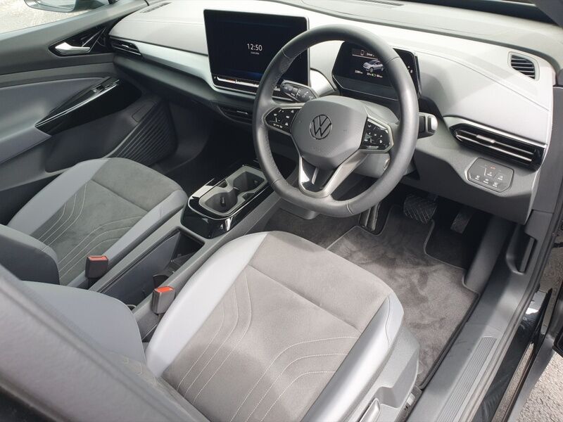 More views of Volkswagen ID.5