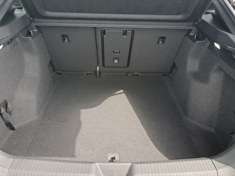 More views of Volkswagen ID.5