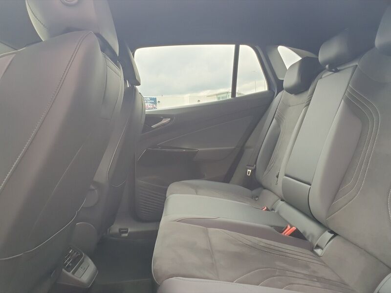 More views of Volkswagen ID.4