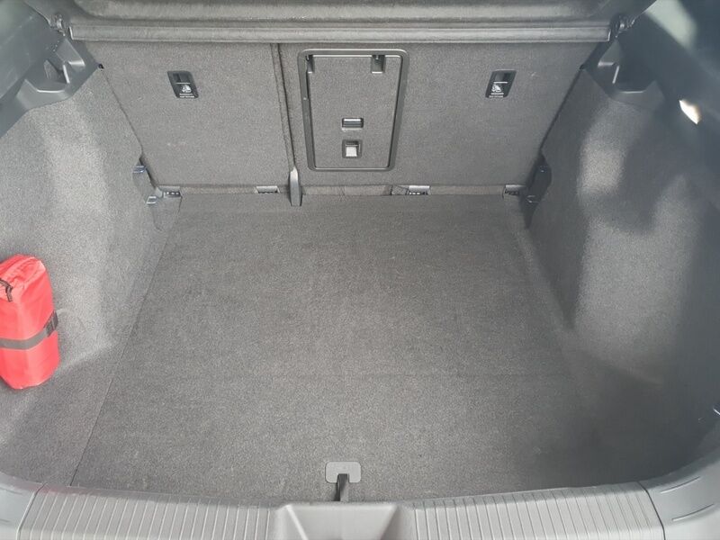 More views of Volkswagen ID.4