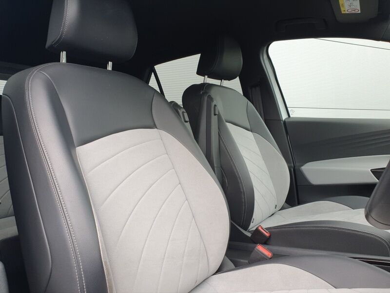 More views of Volkswagen ID.3