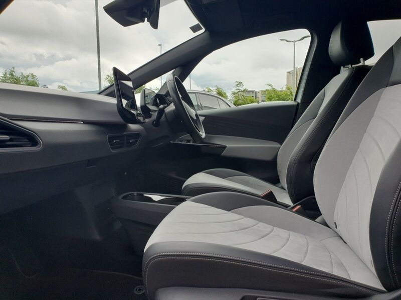 More views of Volkswagen ID.3