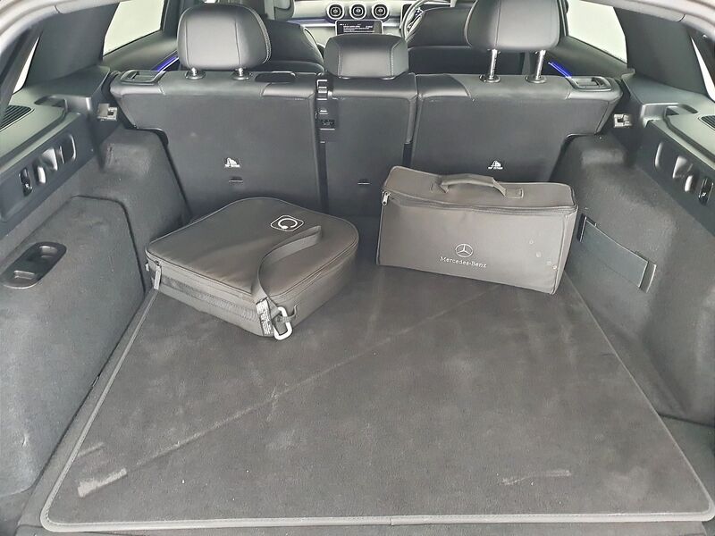 More views of Mercedes-Benz C-Class
