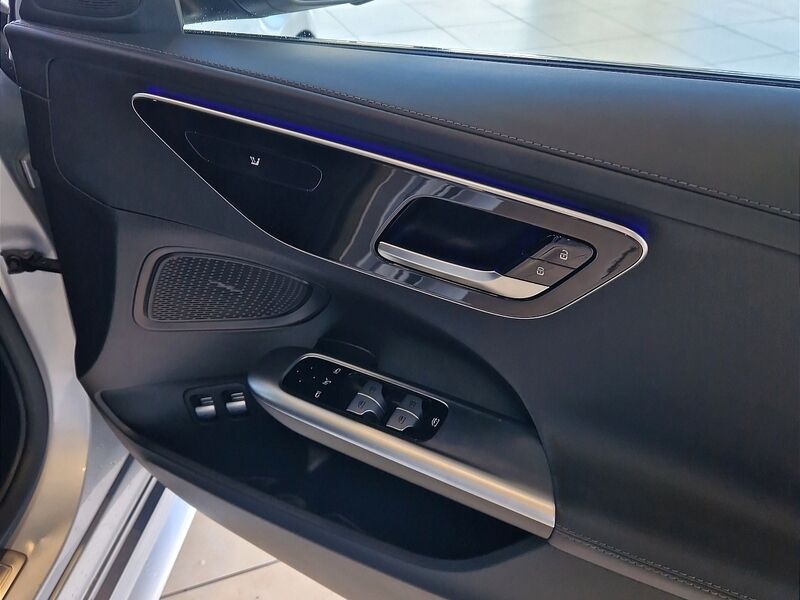 More views of Mercedes-Benz C-Class