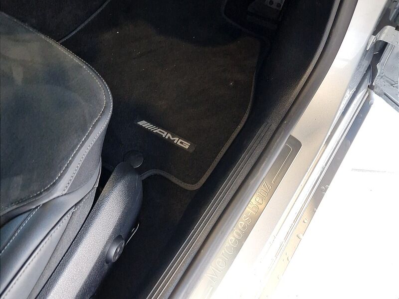 More views of Mercedes-Benz C-Class