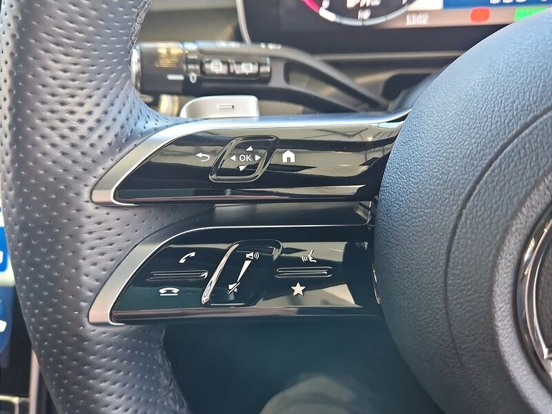 More views of Mercedes-Benz C-Class