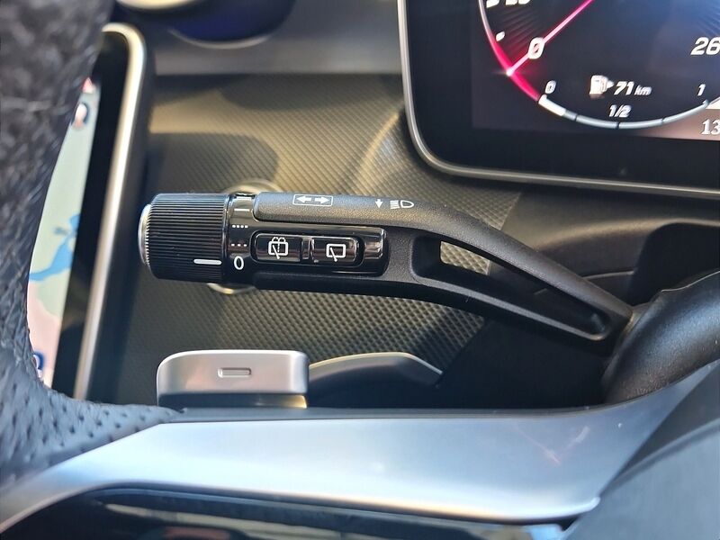 More views of Mercedes-Benz C-Class