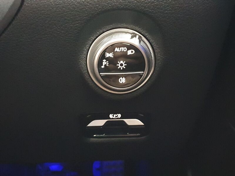 More views of Mercedes-Benz C-Class