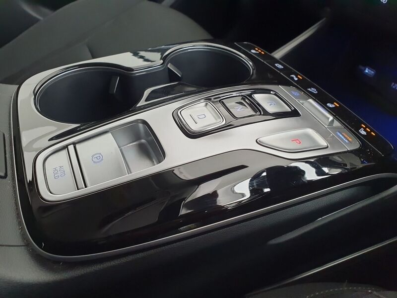 More views of Hyundai Tucson