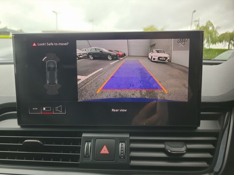 More views of Audi Q5