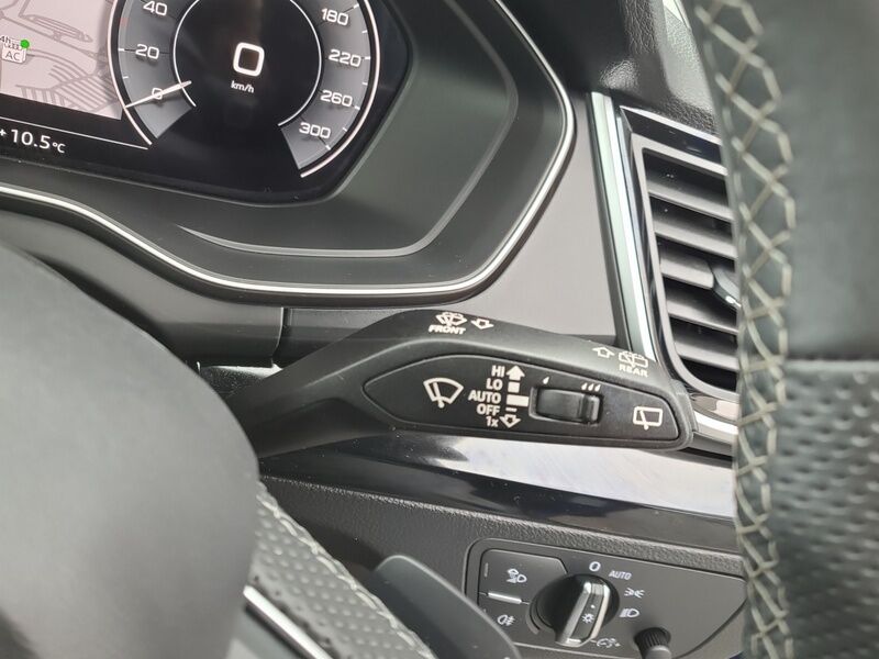 More views of Audi Q5