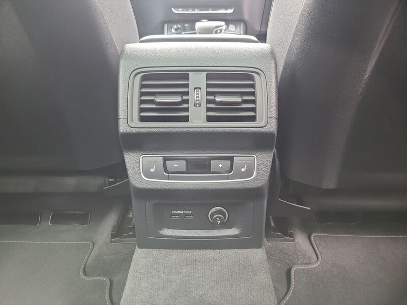 More views of Audi Q5