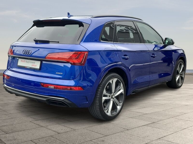 More views of Audi Q5