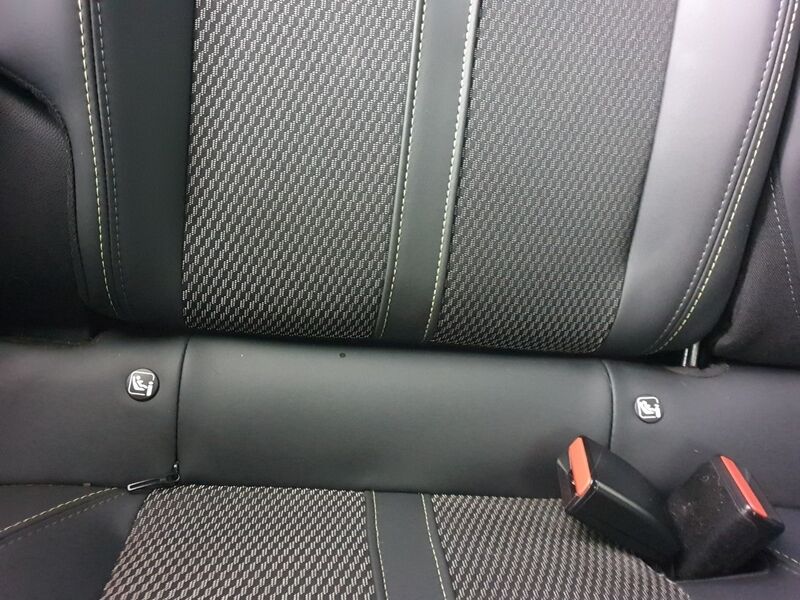 More views of Peugeot 2008