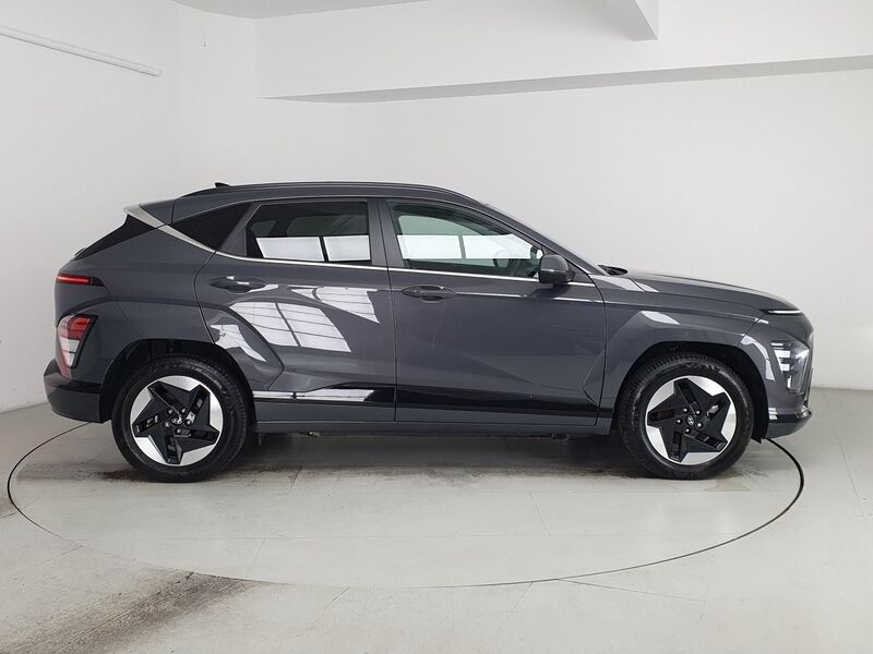 More views of Hyundai KONA