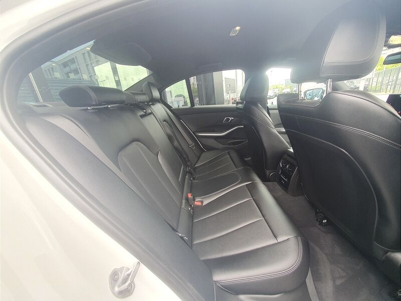 More views of BMW 3-Series