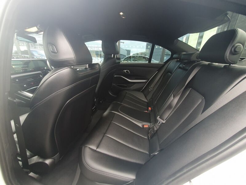 More views of BMW 3-Series